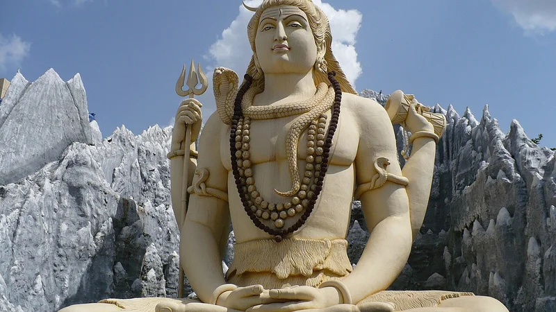 अथर्वशिर उपनिषद्: भगवान शिव का सर्वातीत रहस्य, पशुपति स्वरूप और भस्म साधना